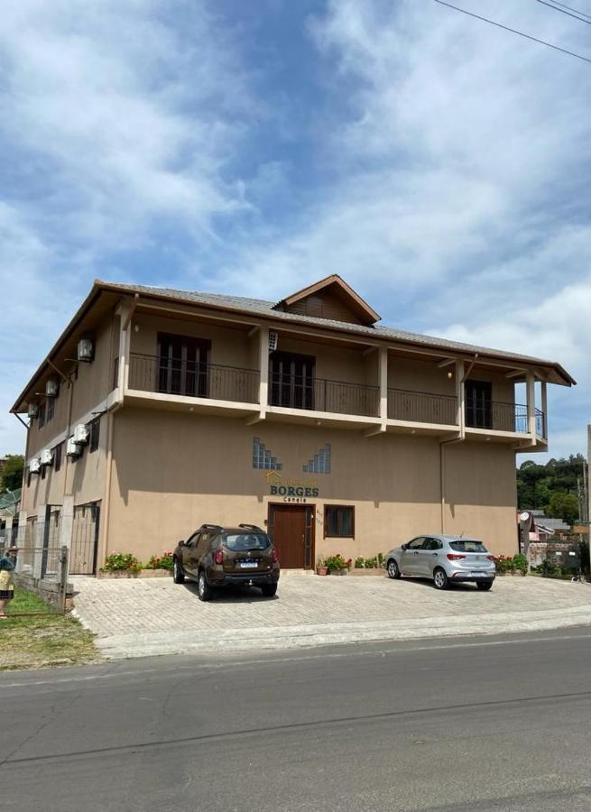Apartmán Residencial Borges Canela Exteriér fotografie